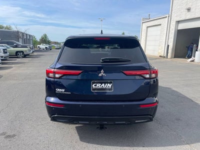2022 Mitsubishi Outlander SE