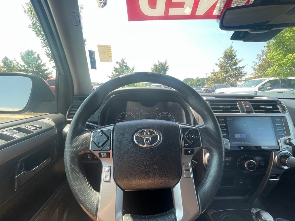 2023 Toyota 4Runner SR5