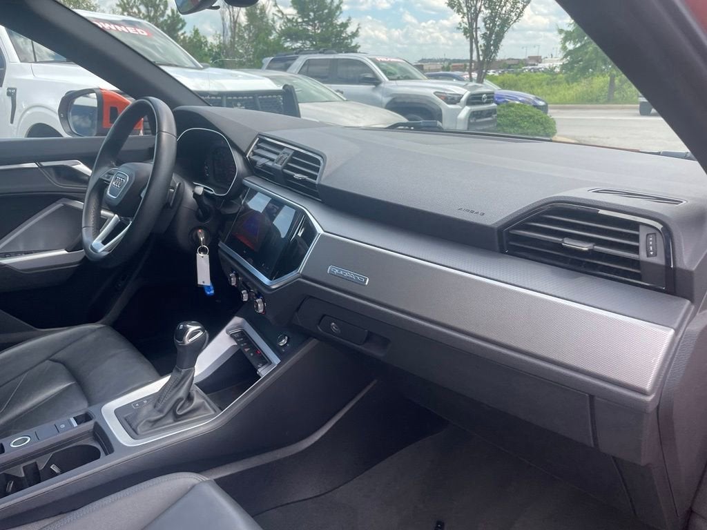2025 Audi Q3 S line Premium