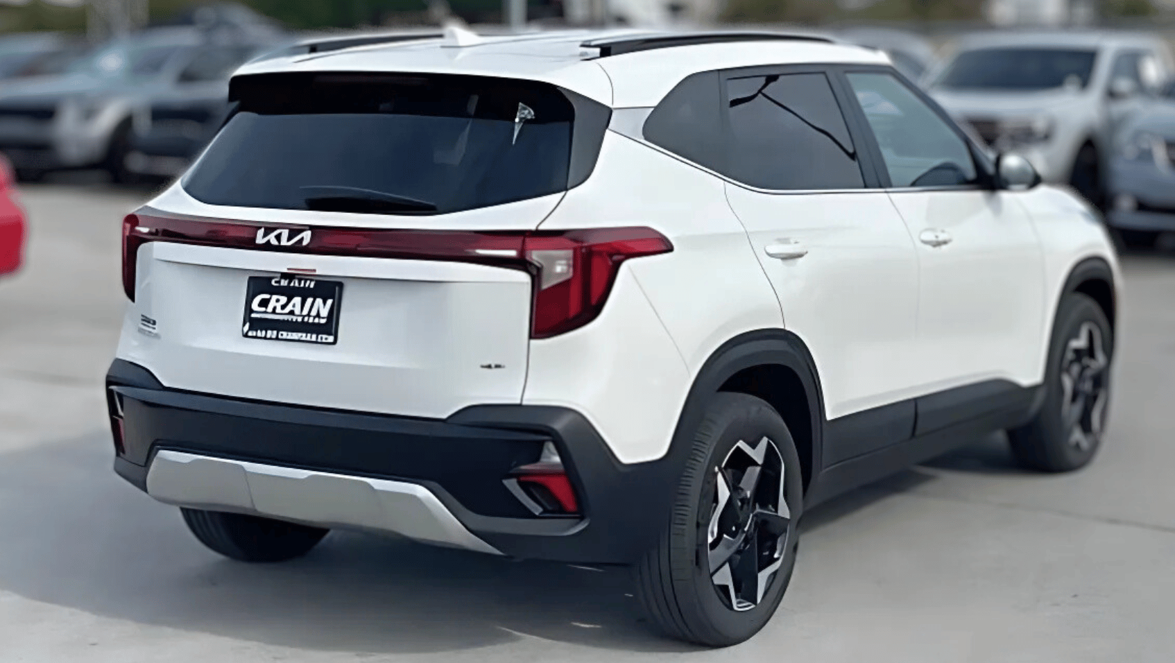 Side View of the 2025 Kia Seltos